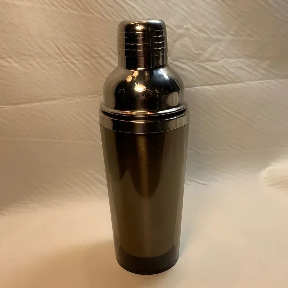 Stainless Steel And Acrylic Cocktail Martini Shake